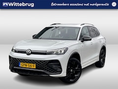 Volkswagen Tiguan - 1.5 eHybrid 204PK DSG R-Line Business / Fabrieksgarantie tot 2028 / Black Style / Trekhaak