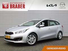 Kia Cee'd Sportswagon - 1.6 GDI First Edition | Trekhaak | Camera | Cruise | Navi | Airco | 16' LM | All season ba