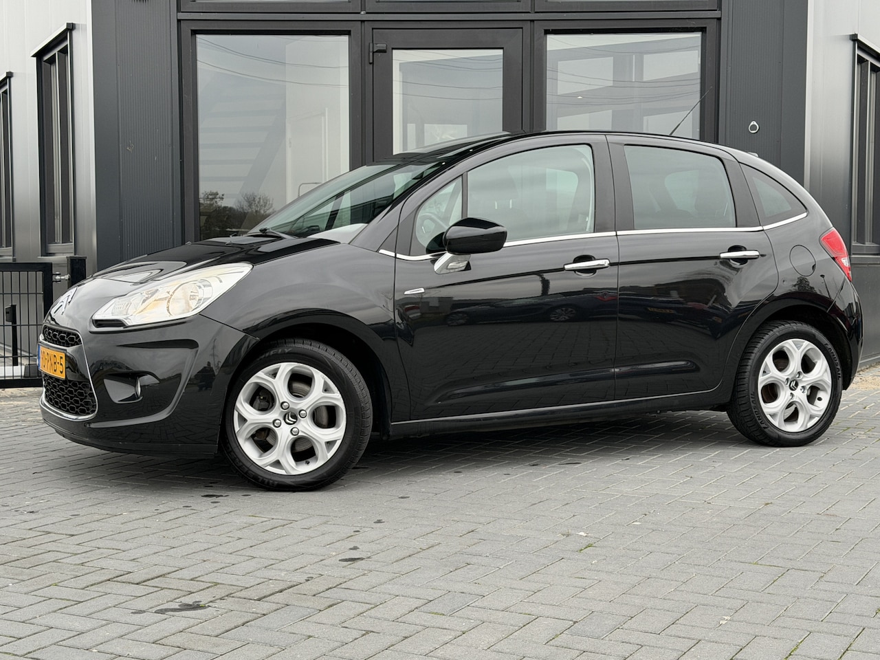 Citroën C3 - 1.6 VTi Exclusive Clima | PDC | Trekhaak | Nwe APK - AutoWereld.nl