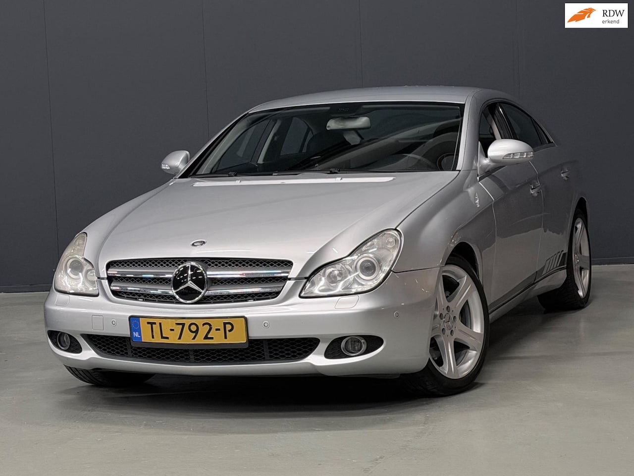 Mercedes-Benz CLS-klasse - 350 AUTOMAAT NAVI/LEDER/CRUISE/ELEKTR. STOELEN - AutoWereld.nl