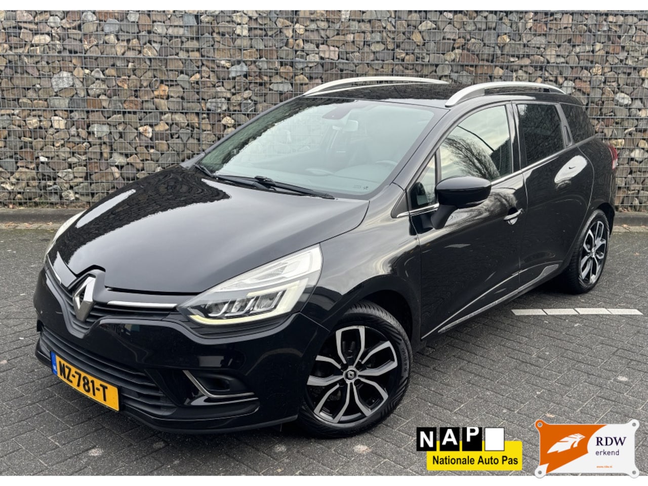Renault Clio Estate - 0.9 TCe Leer NAVI ECC AIRCO Cruise - AutoWereld.nl