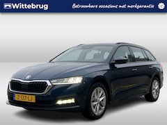 Skoda Octavia Combi - 1.0 e-TSI Business Edition / Navigatie / Parkeer sensoren V+A / Zwenkbare trekhaak / Fabri