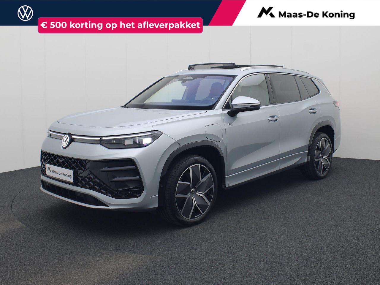 Volkswagen Tayron - 1.5 eHybrid 200kW/272PK DSG R-Line · Panoramadak · 360°Camera · Keyless · Massage · Apple/ - AutoWereld.nl