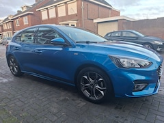 Ford Focus - 1.0 EcoBoost ST Line Business