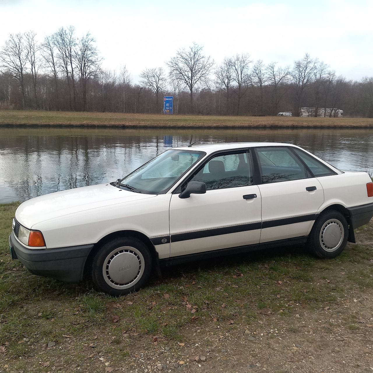 Audi 80 - 1.8 - AutoWereld.nl