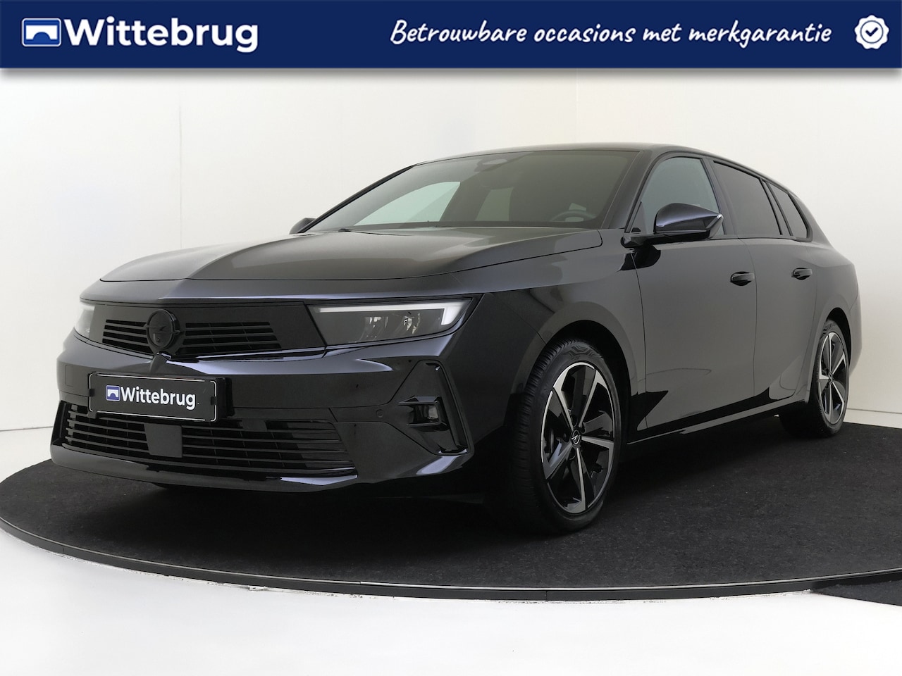 Opel Astra Sports Tourer - 1.2 Turbo GS TREKHAAK !!! - AutoWereld.nl