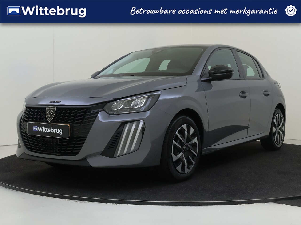 Peugeot 208 - 1.2 PureTech 75 Active | Parkeersensoren | Cruise control | Navigatie | Apple Carplay UITV - AutoWereld.nl