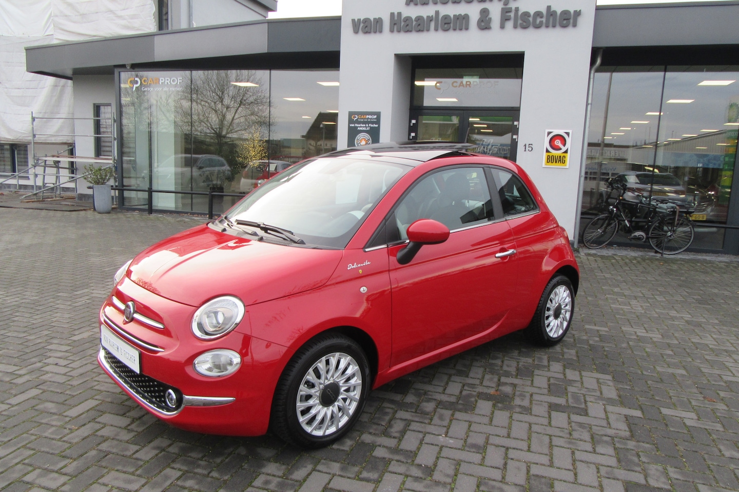 Fiat 500 - 1.0 Hybrid Dolcevita 1.0 Hybrid Dolcevita, Vol opties - AutoWereld.nl