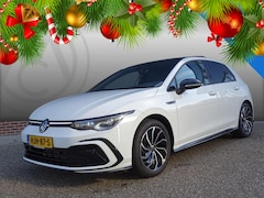 Volkswagen Golf - 1.5 eTSI R-Line 3x R LINE | NAVIGATIE | PANORAMADAK | SPORT INTERIEUR | ADAPTIEVE CRUISE|