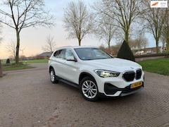 BMW X1 - SDrive18d Executive Edition 150PK | Clima | Navi | Cruise
