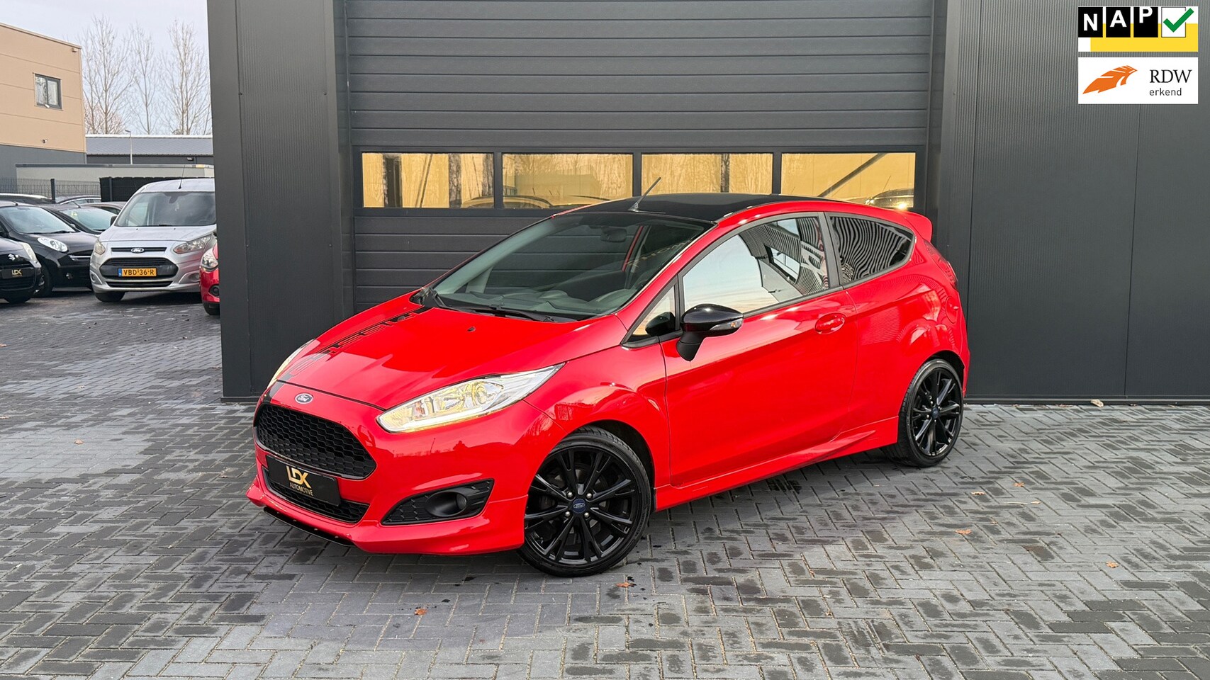 Ford Fiesta - 1.0 EcoBoost Red Edition Airco - AutoWereld.nl