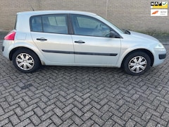 Renault Mégane - 1.6-16V Expression Comfort -Airco-Trekhaak