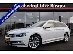 Volkswagen Passat Variant - 1.6 TDi Highline R-Line LED | Leder/Alcantara | Carplay | Virtual | Camera | Trekhaak | Sp