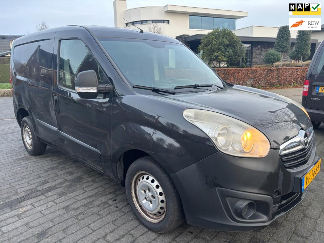 Opel Combo - 1.3 CDTi L1H1 nieuwe a.p.k airco - AutoWereld.nl