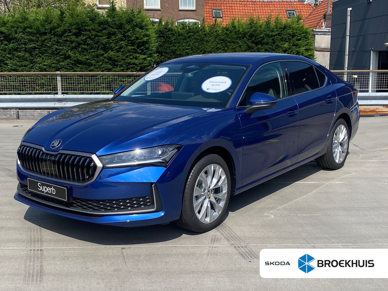 Skoda Superb - 1.5 TSI MHEV First Edition | Achteruitrijcamera | Climatronic, elektronische airconditioni - AutoWereld.nl