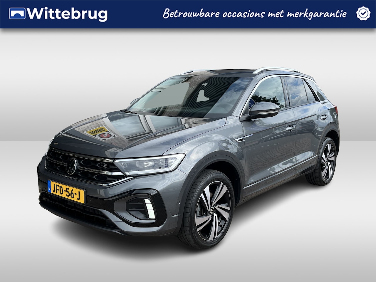 Volkswagen T-Roc - 1.5 TSI R-Line / AUTOMAAT/ 2x R-LINE/ PARK. SENSOREN/ IQ. LIGHT/ DODE HOEK/ STOELVERWARM./ - AutoWereld.nl