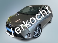 Toyota Yaris - 1.5 Hybrid Premium Edition | Panorama Dak