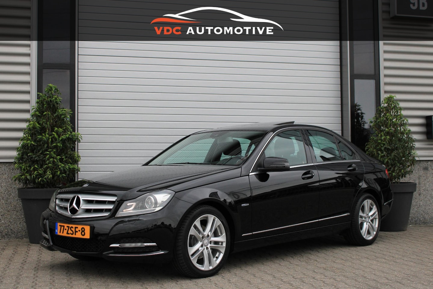 Mercedes-Benz C-klasse - 180 Aut Xenon ILS | 1e Eigenaar | Schuifdak | Stoelverwarming | Navi | Cruisecontrol - AutoWereld.nl