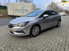 Opel Astra - 1.6 CDTI Business+ / PDC / CAMERA / NAVI . ELEC. PAKKET