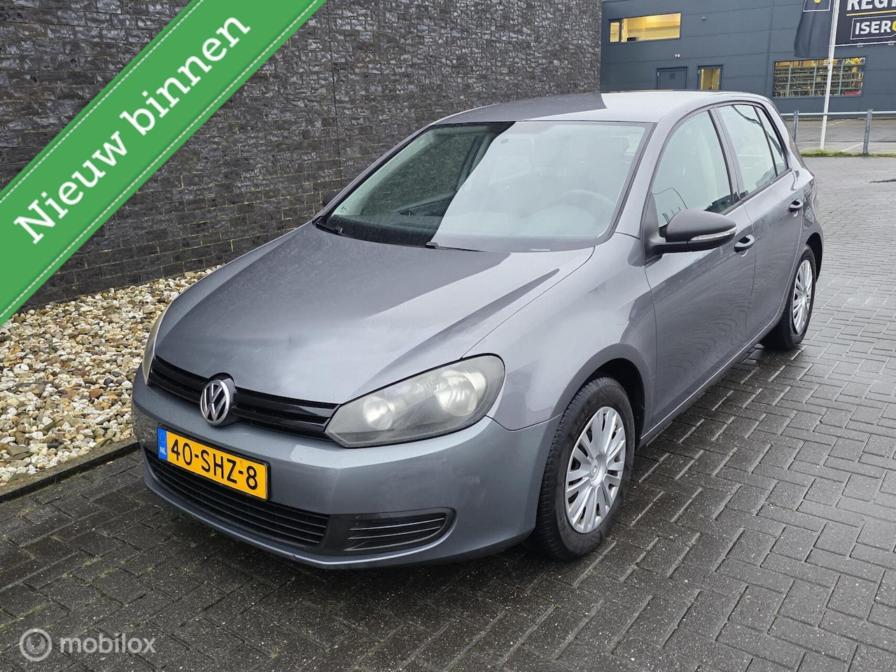 Volkswagen Golf - 1.6 TDI Trendline BlueMotion 1.6 TDI Trendline BlueMotion - AutoWereld.nl