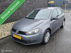 Volkswagen Golf - 1.6 TDI Trendline BlueMotion