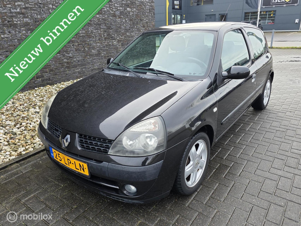 Renault Clio - 1.4-16V Privilège - Airco - Cruise Control - AutoWereld.nl
