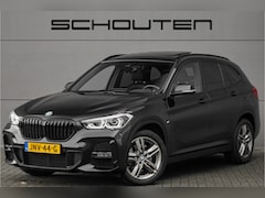 BMW X1 - sDrive20i M-Sport Pano Camera Stoelverwarming HUD