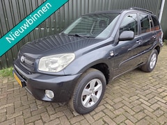 Toyota RAV4 - 1.8-16V VVT-i Terra Airco 2WD