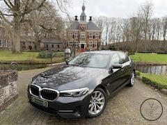 BMW 5-serie - 530e Bus Ed. | Adaptive | trekhaak | Leder | Camera |