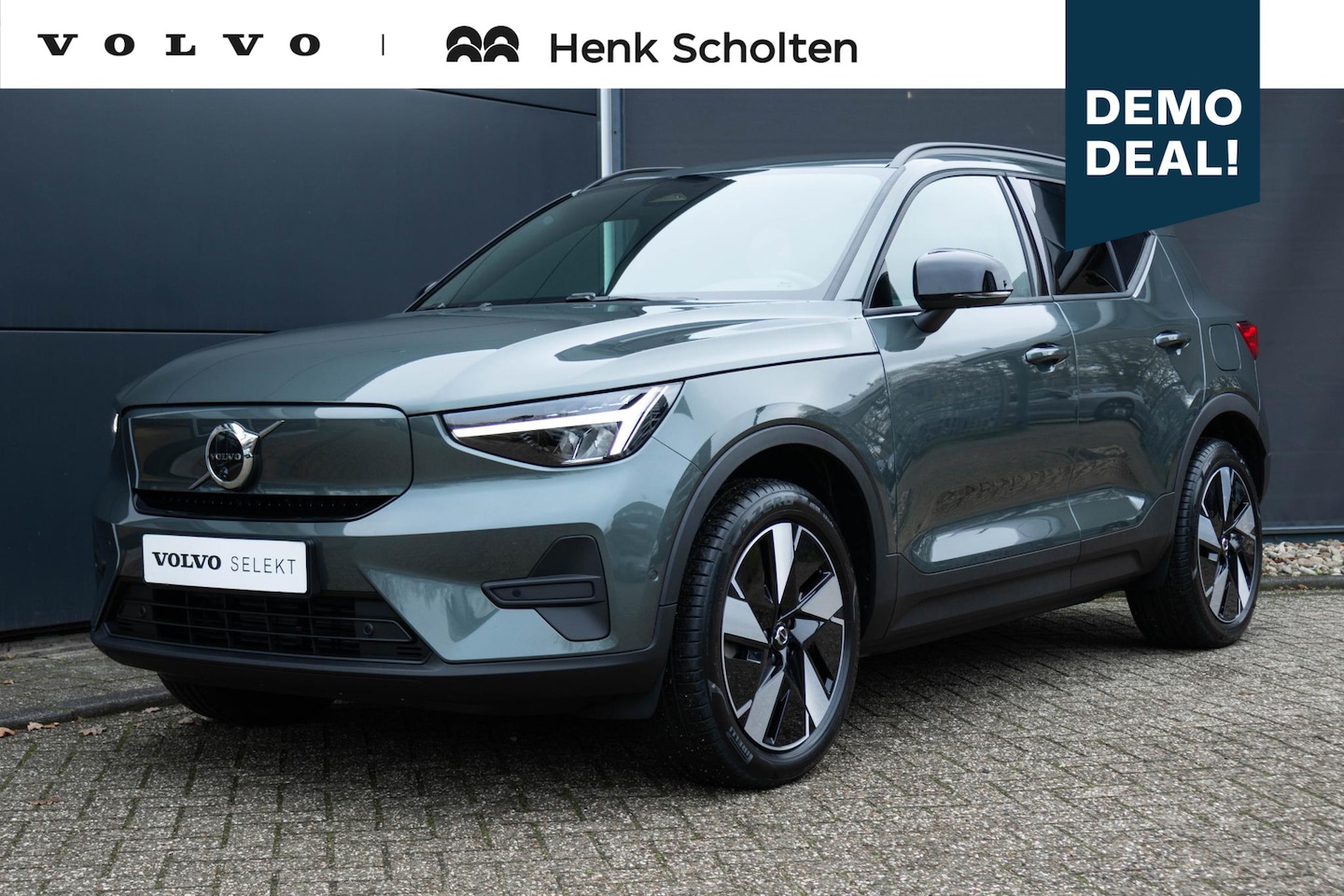 Volvo EX40 - Single Motor Extended Range Business Ed. 82 kWh | 360 Camera | BLIS Dodehoekbewaking | Stu - AutoWereld.nl