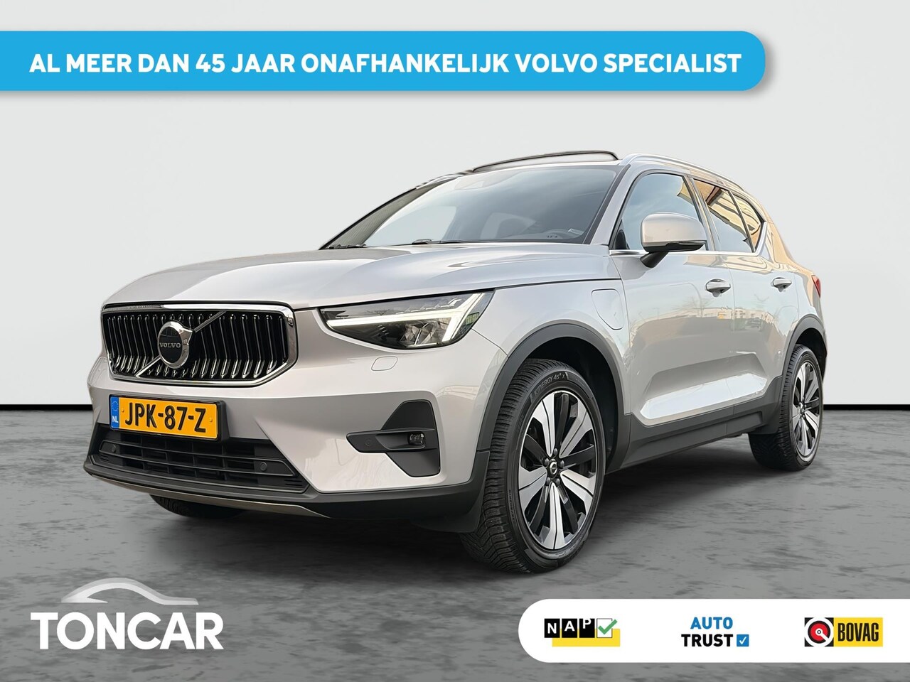 Volvo XC40 - 1.5 T5 261PK Plug-in hybrid Ultimate Bright SOH 99% | Skyroof | HK audio | A-Camera | Clim - AutoWereld.nl