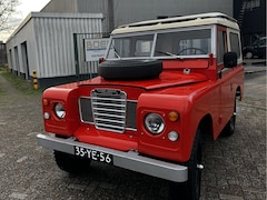 Land Rover 88 - Serie III Santana