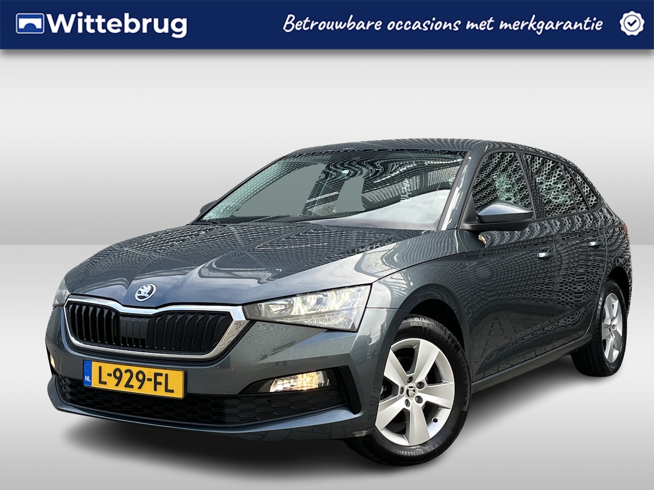 Skoda Scala - 1.0 TSI 110PK Ambition / Digitale Cockpit / LED / Parkeersensoren Achter / Wireless App-Co - AutoWereld.nl