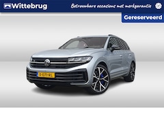 Volkswagen Touareg - 3.0 TSi eHybrid 4MOTION R / Fabrieksgarantie tot 05-01-2028 / Trekhaak / Puglia leder/ Pan