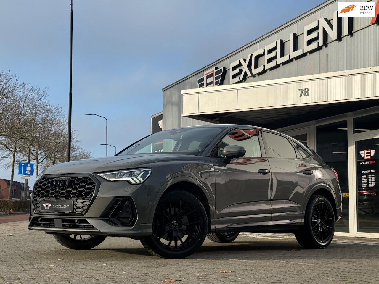 Audi Q3 Sportback - 45 TFSI e S Edition|360 Cam|Black Optik|245 PK - AutoWereld.nl