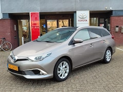 Toyota Auris Touring Sports - 1.8 Hybrid LEASE PRO STOELVERW 4S-BANDEN PARK-SENSOREN BLUETOOTH CRUISE NAVI CLIMA CAMERA