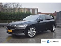 Skoda Superb Combi - 1.5 TSI 204PK iV First Edition | TREKHAK | STOELVERW. | NAVIGATIE | KEYLESS ENTREE | APP.