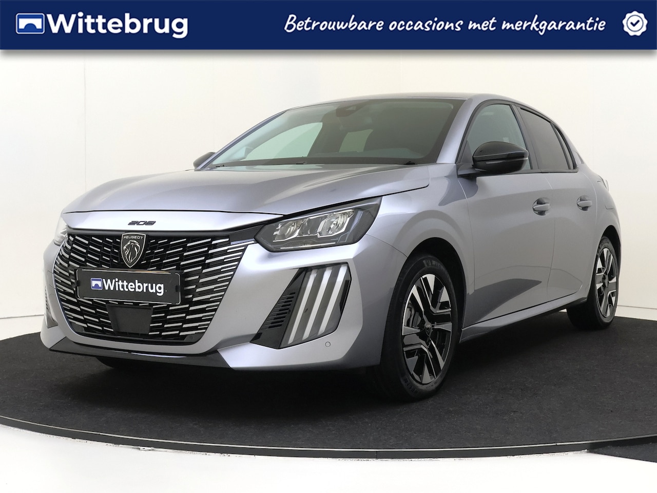 Peugeot 208 - Hybrid 100 e-DCS6 Allure | Adapt. Cruise | Full Map Navi | Camera | Carplay | - AutoWereld.nl