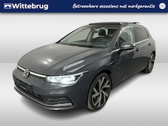 Volkswagen Golf - 1.4 eHybrid Style / AUTOMAAT/ PANO/ TREKHAAK/ STUUR+STOEL VERWARM./ DIGITAL DASH/ PARK.SEN