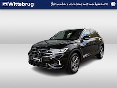 Volkswagen T-Roc - 1.5 TSI 150pk DSG R-Line Edition / Navigatie / Camera / Clima / Stoelverwarming
