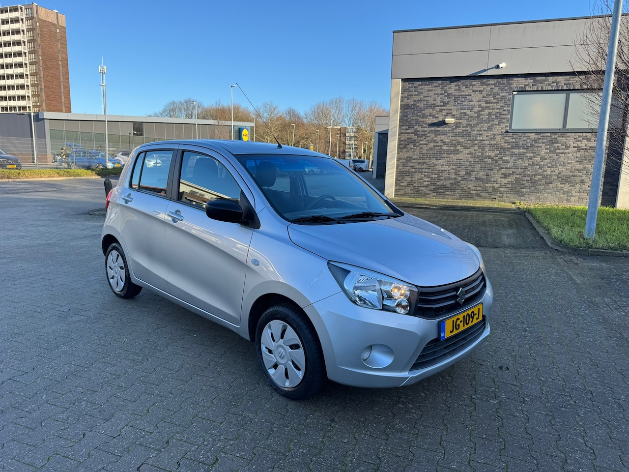 Suzuki Celerio - 1.0 Comfort. AUTOMAAT - AutoWereld.nl
