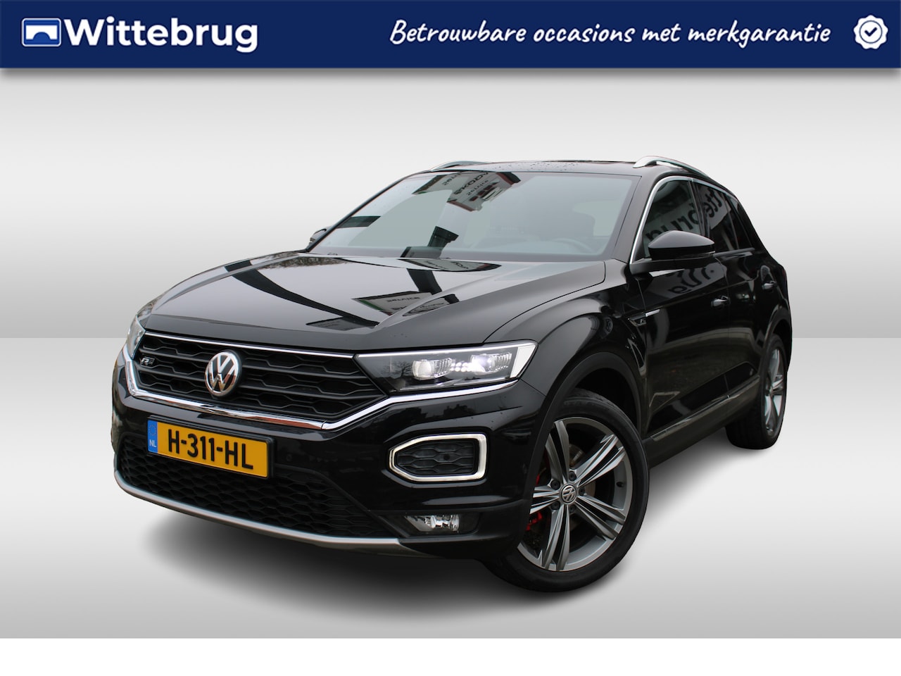 Volkswagen T-Roc - 2.0 TSI 190pk 4Motion DSG R-Line / Panorama dak / R-Line Exterieur / Leder Vienna / Digita - AutoWereld.nl