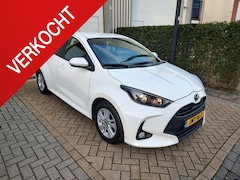 Toyota Yaris - Hybrid 1.5 Agile Mazda 2 Hybrid Automaat Navigatie-Carplay Stoel-Stuurverwarming Adaptiv-C
