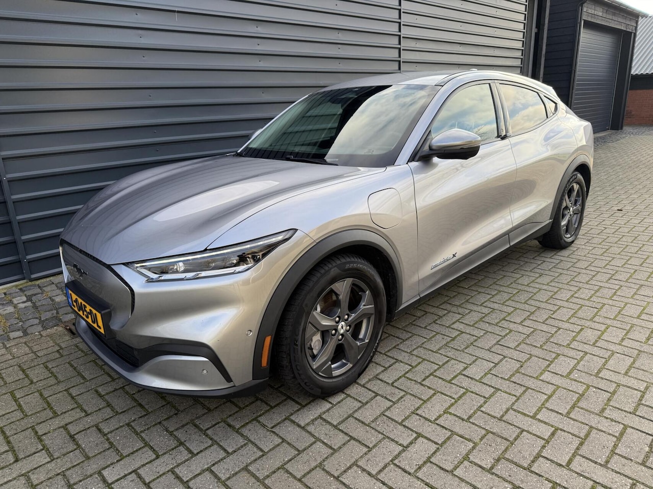 Ford Mustang Mach-E - Extended RWD 98 kWh |SOH 92.5%|incl,BTW|WLTP 610 km!! - AutoWereld.nl