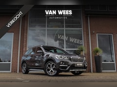 BMW X1 - sDrive18i F48 Executive | Automaat | 2e eigenaar | NL auto | Dakraam | 18 inch | LED | Blu