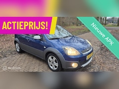 Ford Fiesta - 1.4-16V Crossroad