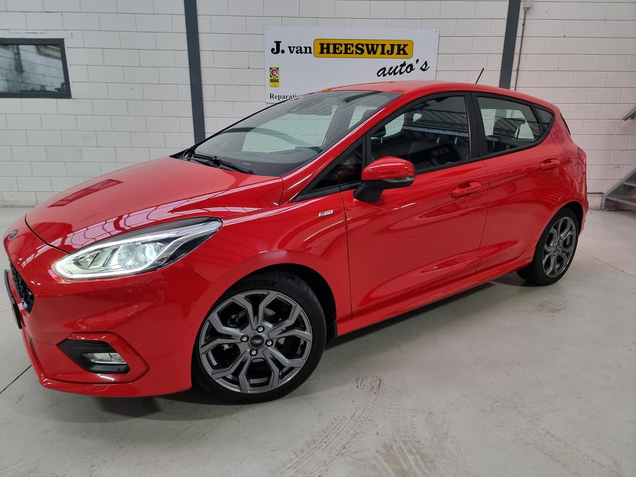Ford Fiesta - 1.0 EcoBoost Hybrid ST-Line X Navigatiesysteem | Parkeersensoren | Airconditioning (automa - AutoWereld.nl