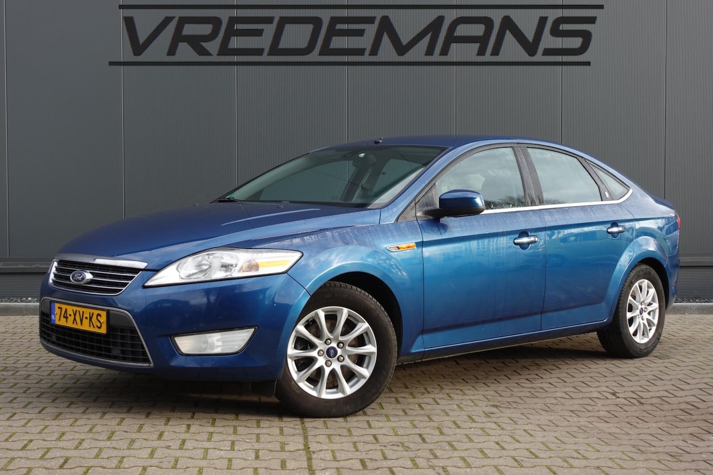 Ford Mondeo - 2.0-16V Ghia 2.0-16V Ghia - AutoWereld.nl