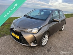 Toyota Yaris - 1.5 VVT-i Bi-Tone