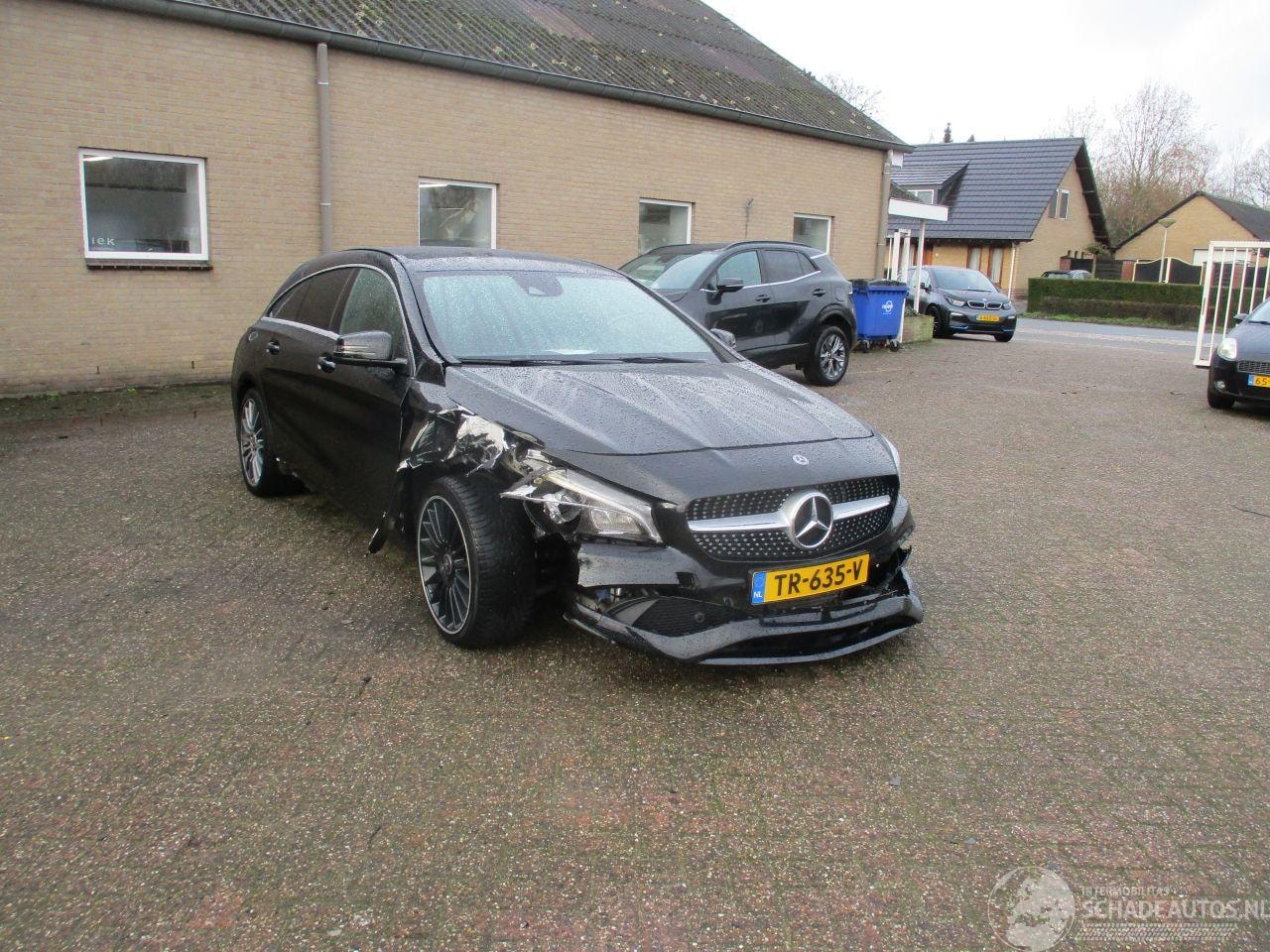 Mercedes-Benz CLA-klasse Shooting Brake - 200d Prestige Automaat - AutoWereld.nl